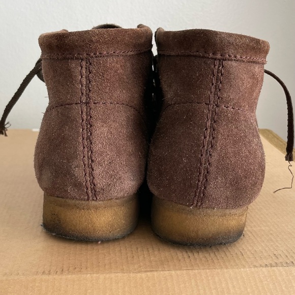 Clarks Original Wallabee slightly used - Picture 2 of 5